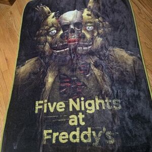 Bioworld Five Nights at Freddy's Throw Blanket - Black Plush 44x63 Inch Appro